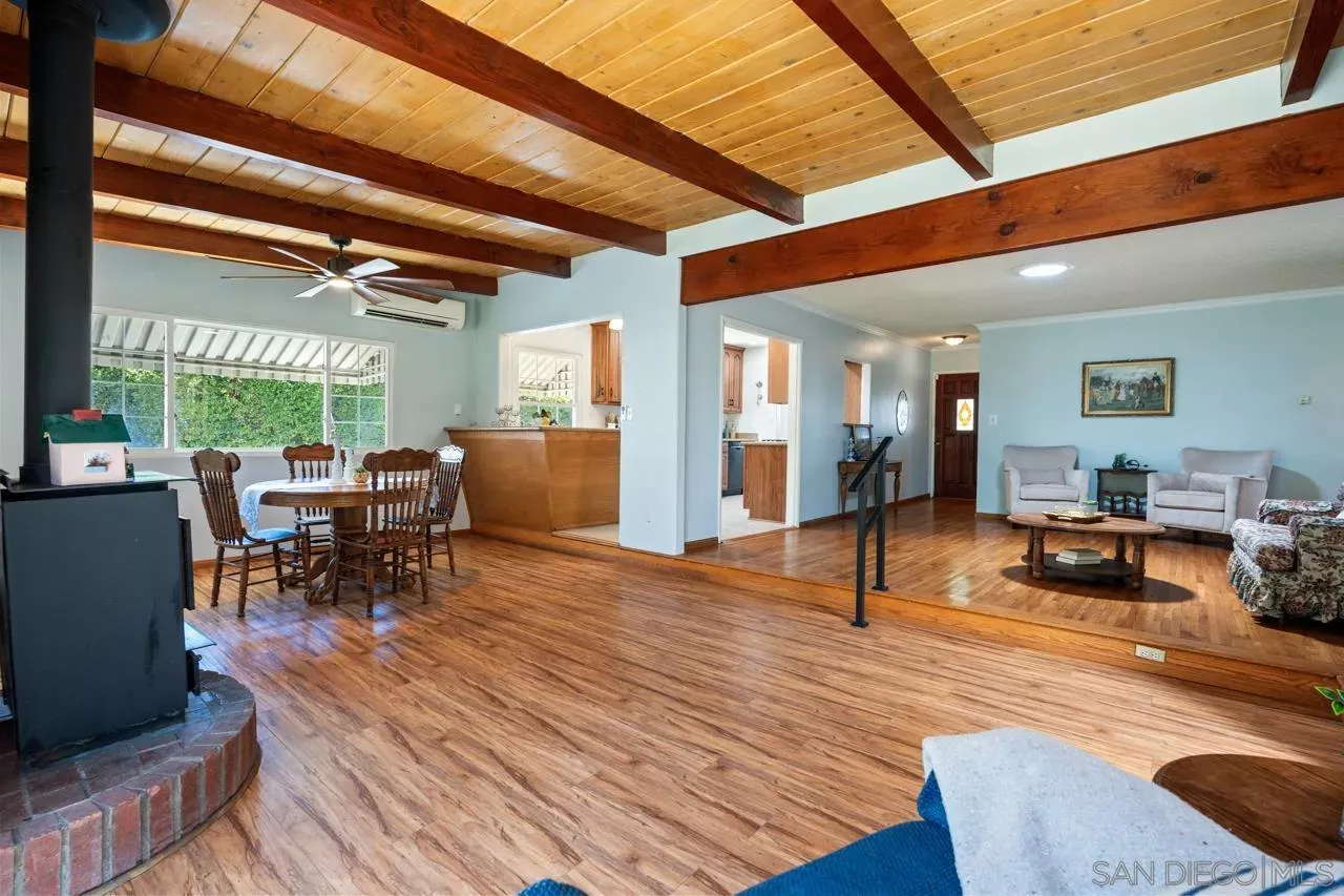 Property Photo: 6031 Sinton CA 91942
