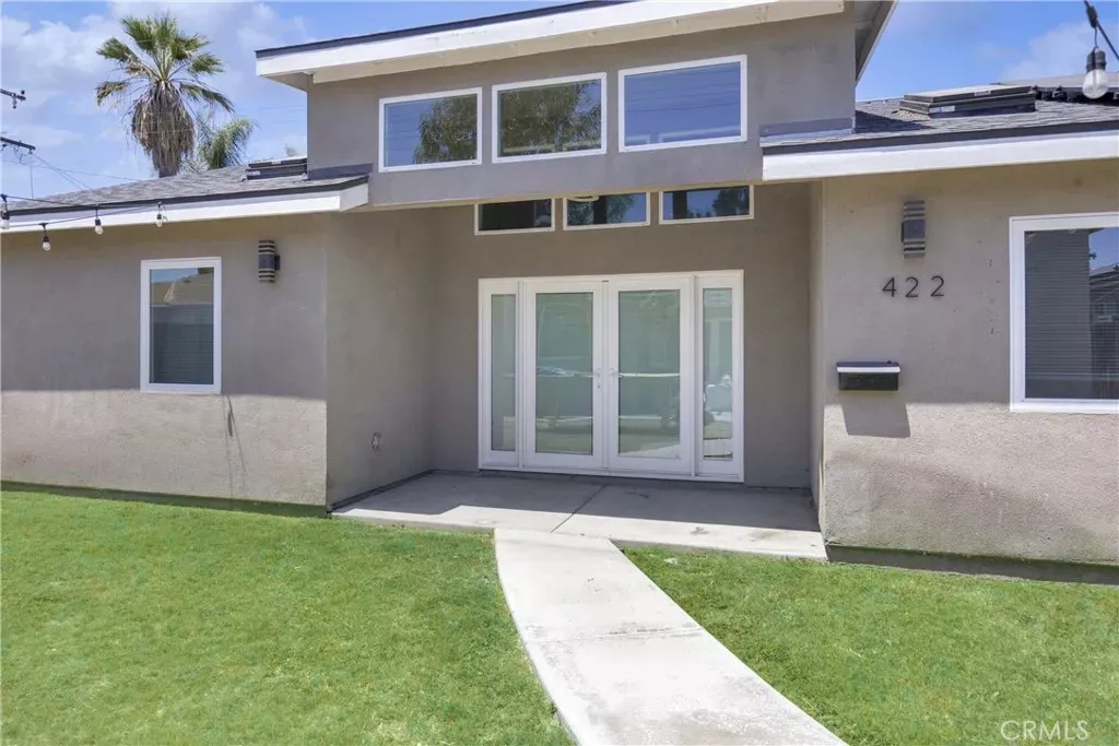 Property Photo:  420 N Batavia  CA 92868 