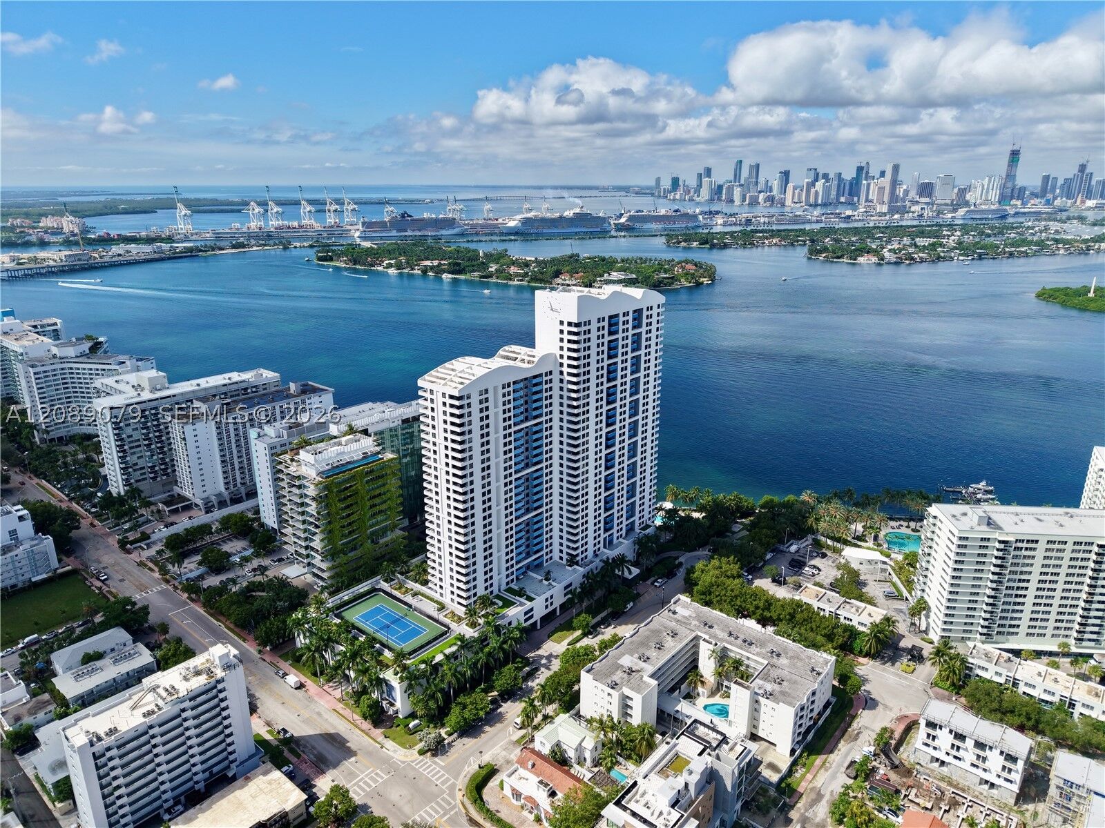 Property Photo:  1330 West Ave 3407  FL 33139 