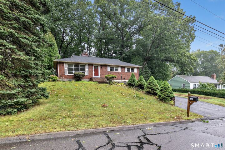 Property Photo:  109 Woolsley Avenue  CT 06611 