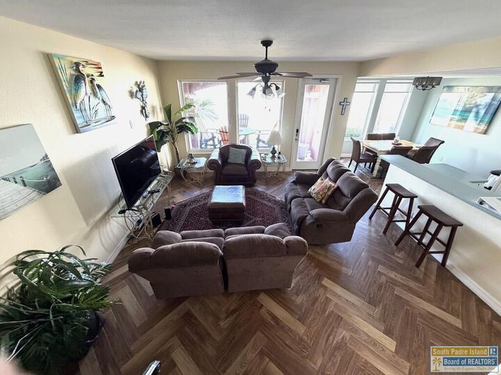 Property Photo:  53 Harbor Town 53  TX 78578 