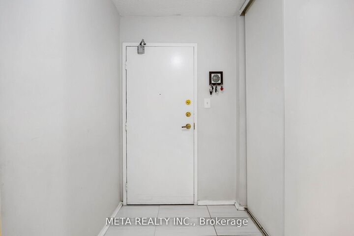 Property Photo:  236 Albion Road 604  ON M9W 6A6 