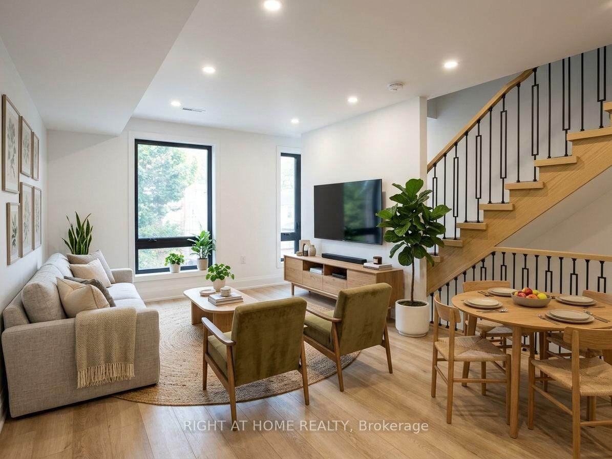 Property Photo:  151 Gledhill Avenue #3  ON M4C 5L1 