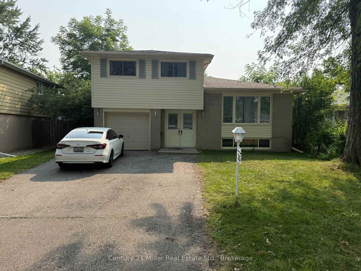 Property Photo: 35 Melville Crescent Upper ON L6W 2S3