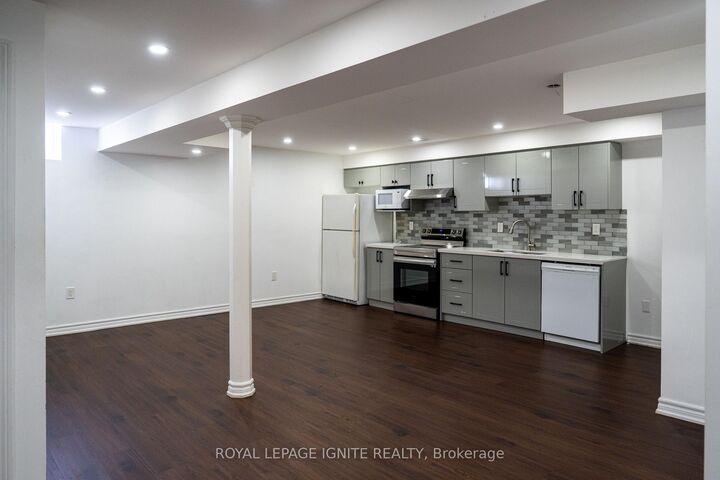 Property Photo:  43 Larkin Lane Bsmt  ON L1C 4A7 