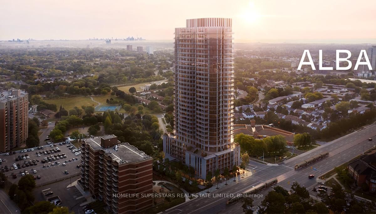 Property Photo:  1 Fairview Road E 308  ON L5A 4C6 