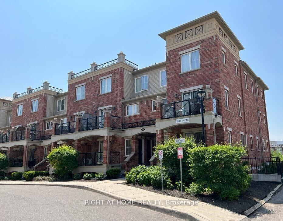 Property Photo:  35 Hays Boulevard 10  ON L6H 0J1 