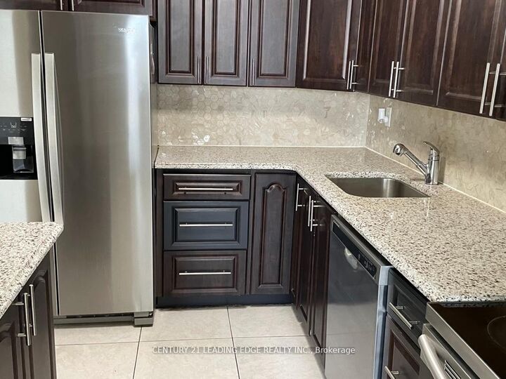 Property Photo:  45 Sunrise Avenue 1008  ON M4A 2S3 