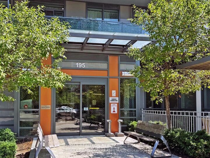 Property Photo:  195 Bonis Avenue 304  ON M1T 0A5 