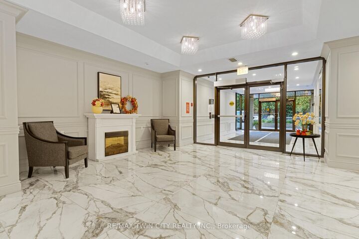 Property Photo:  237 King Street W  ON N3H 5L2 