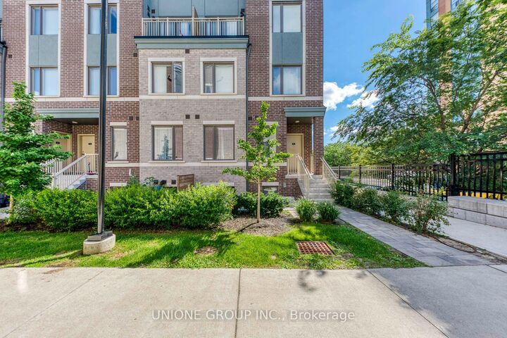 Property Photo: 260 Twelfth Street 19 ON M8V 0J6