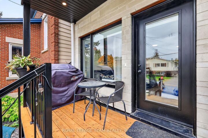 Property Photo:  353 Wilmont Avenue 2  ON K2A 0B2 