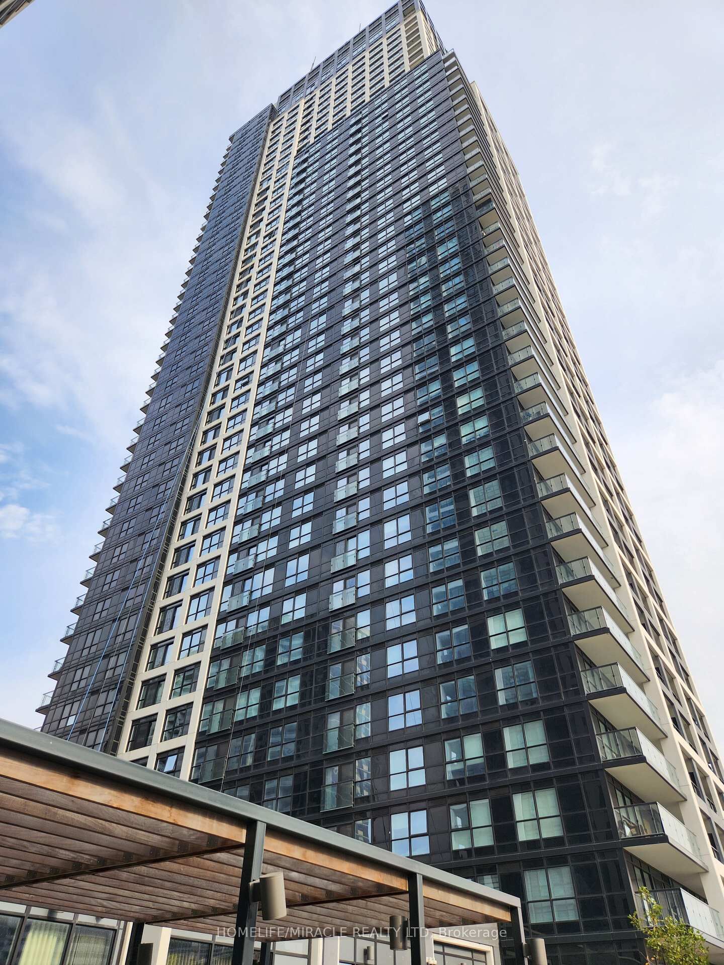 Property Photo:  5 Mabelle Avenue 3230  ON M9A 0C8 