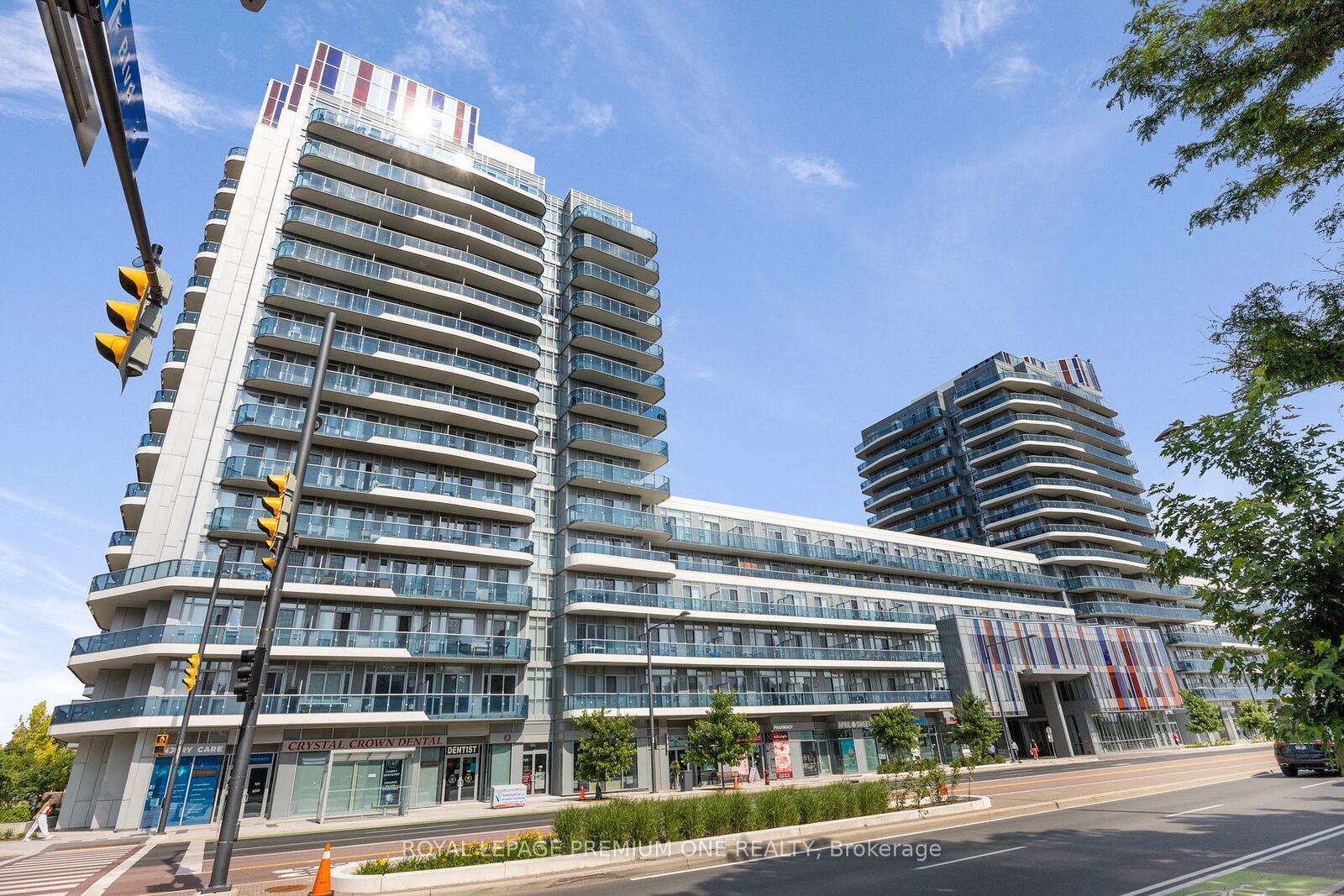 Property Photo:  9471 Yonge Street #1514  ON L4C 1V5 