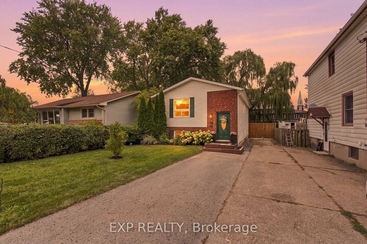 Property Photo:  28 Maitland Street  ON L2V 3A7 