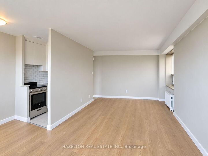 Property Photo:  206 St George Street 901  ON M5R 2N6 