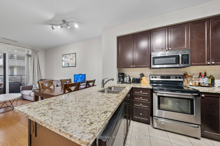 Property Photo:  9255 Jane Street 215  ON L6A 0K1 