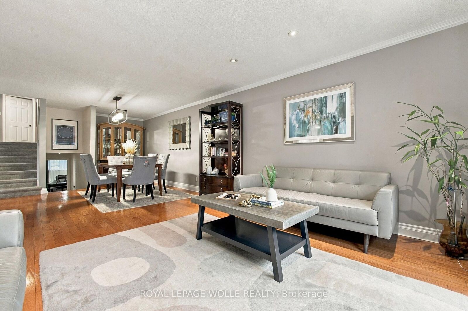 Property Photo:  802 Strasburg Road  ON N2E 2Y3 