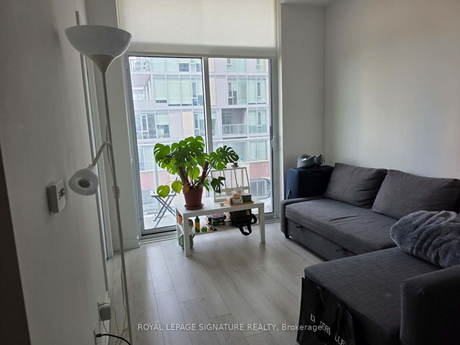 Property Photo:  33 Helendale Avenue 421  ON M4R 0A4 