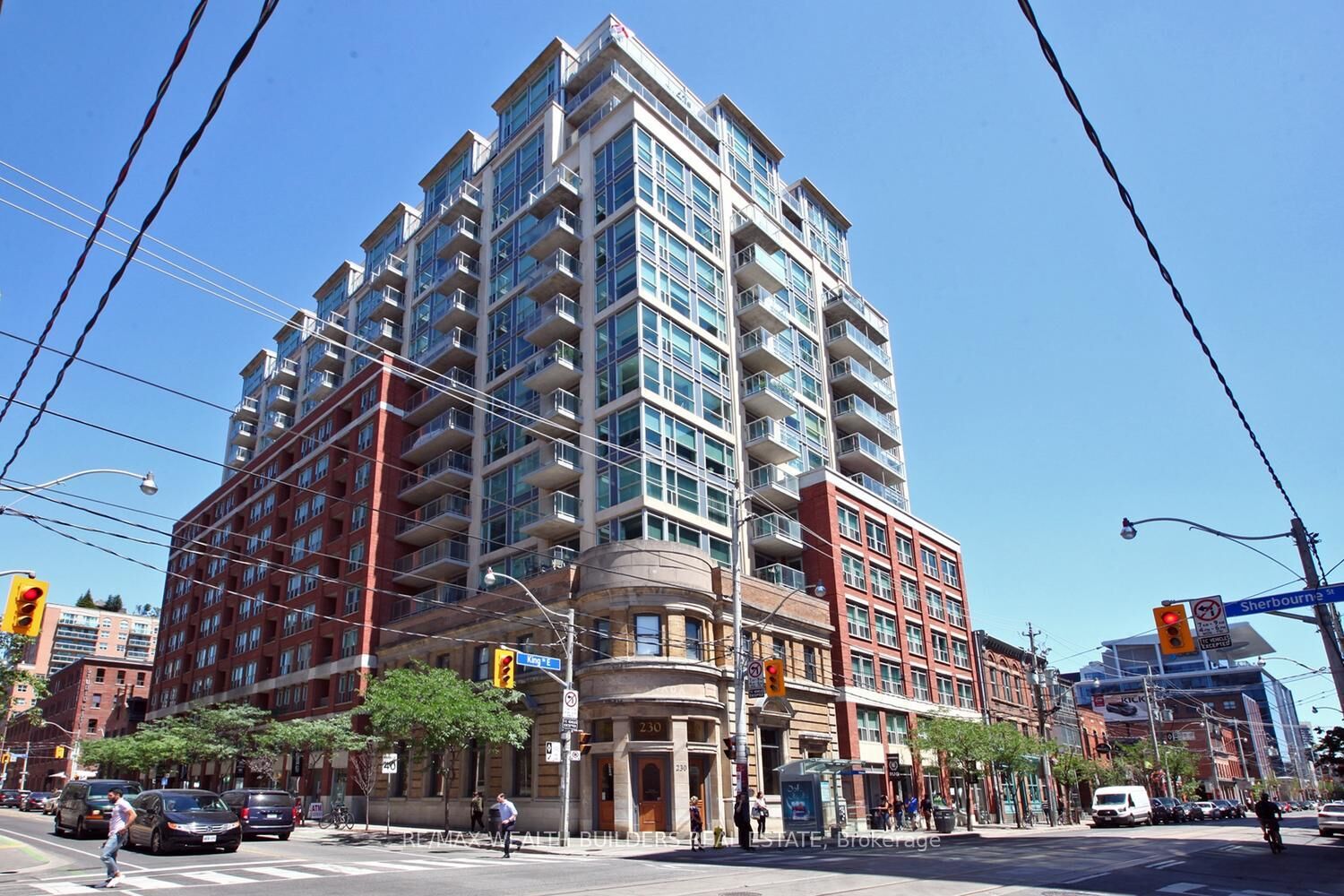 Property Photo:  230 King Street E 1504  ON M5A 1K5 