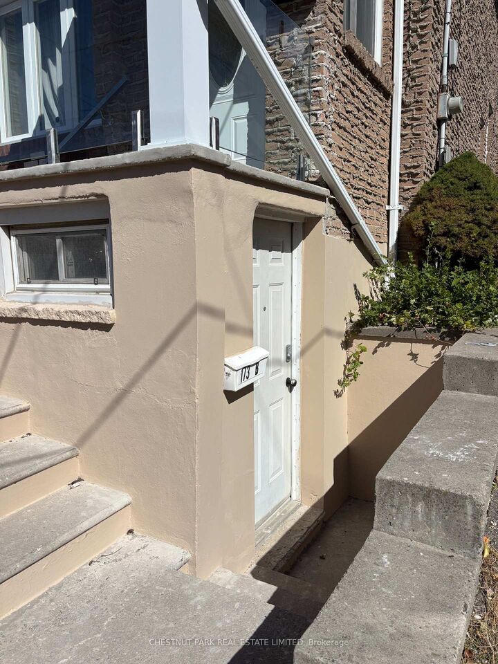 Property Photo: 173 Chambers Avenue Lower ON M6N 3M5
