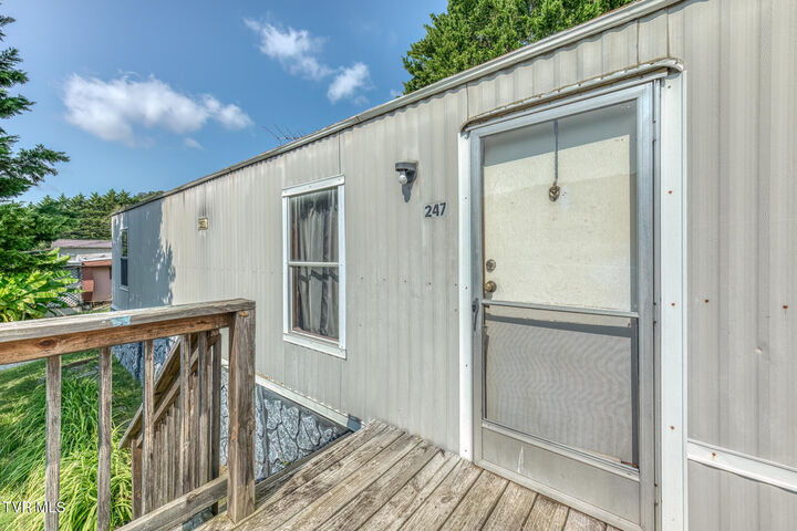 Property Photo: 247 Leonard Lane TN 37617