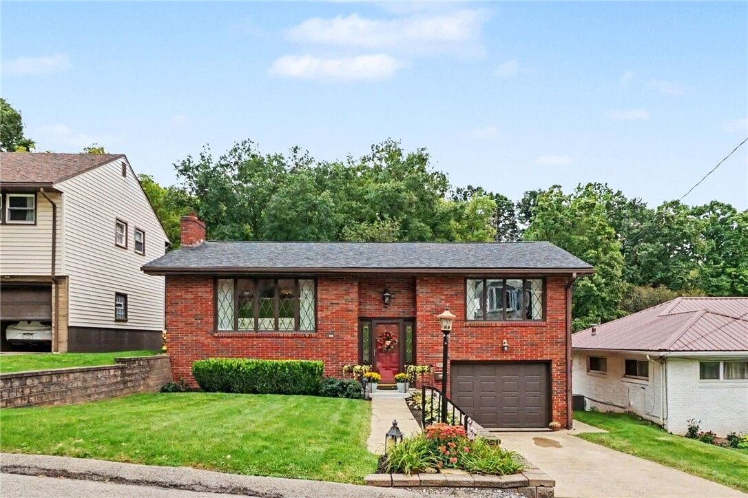 Property Photo: 705 Smiley St PA 16117