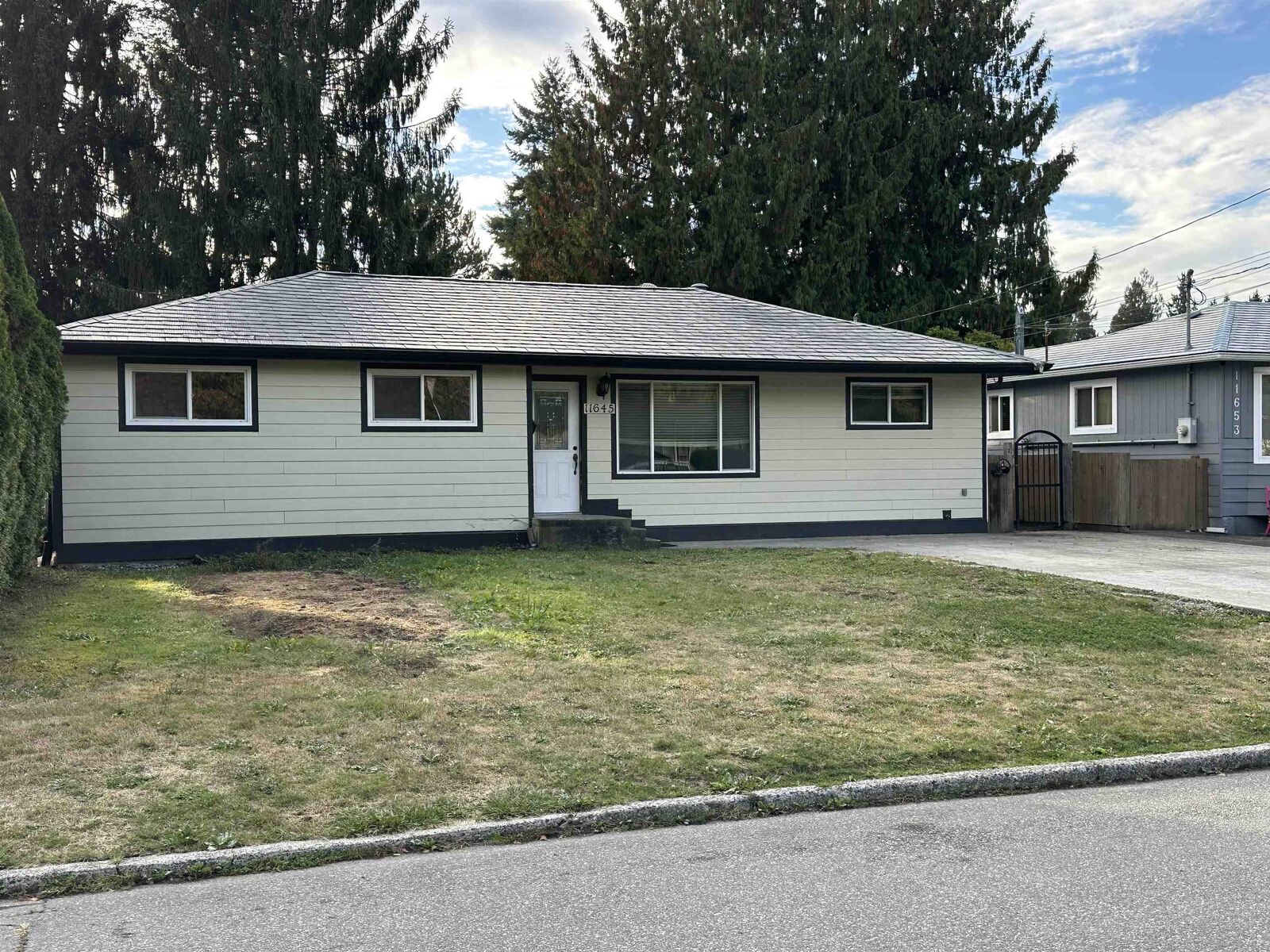 Property Photo:  11645 Steeves Street  BC V2X 4X5 