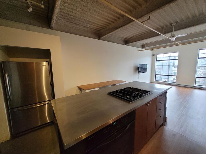 Property Photo:  237 E 4th Avenue 217  BC V5T 4R4 