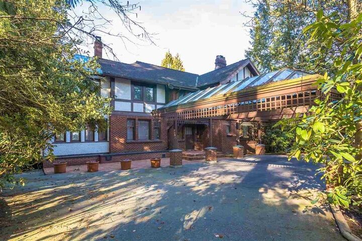 Property Photo: 4777 W 2nd Avenue BC V6T 1C1