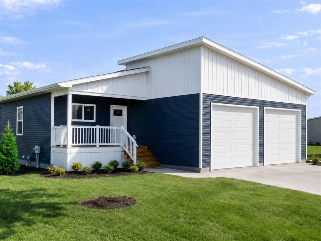 Property Photo:  16 Foxburrow Place  MB R0A 1C0 