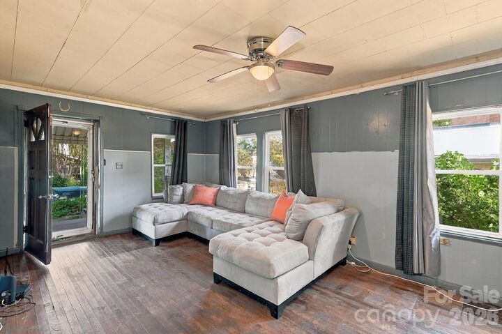Property Photo:  194 Logan Avenue  NC 28806 