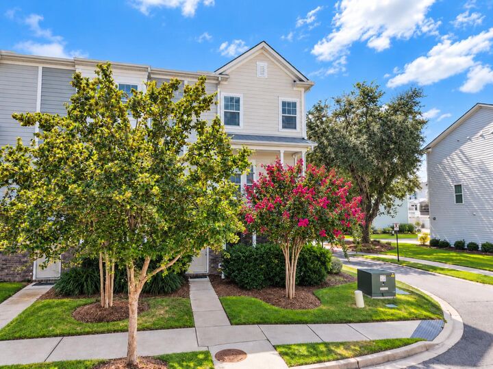 Property Photo: 119 Rowans Creek Drive SC 29492