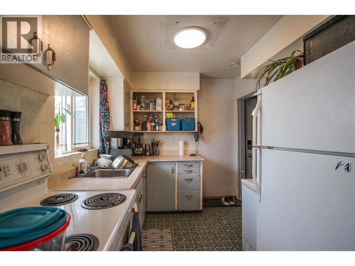 Property Photo:  1621 95 Avenue  BC V1G 1K2 