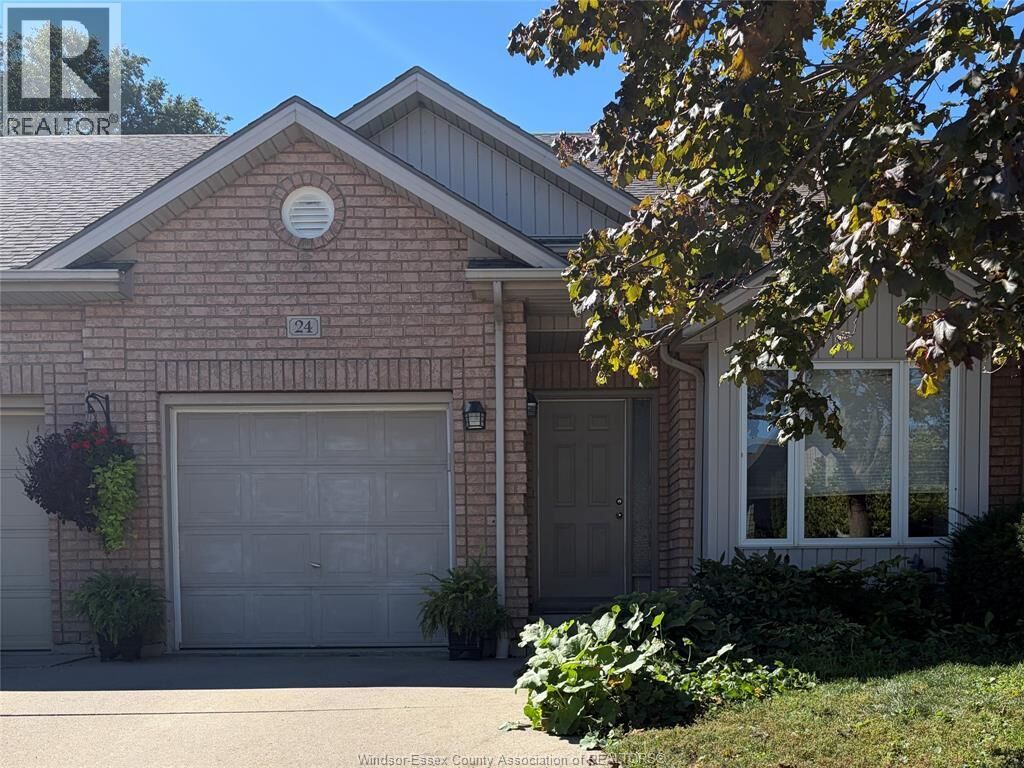 Property Photo:  24 Erie Glen Crescent  ON N8H 5K2 