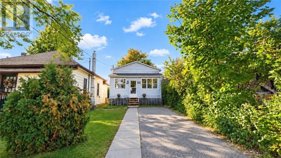 Property Photo:  183 Eyre Street  ON P3C 4B1 