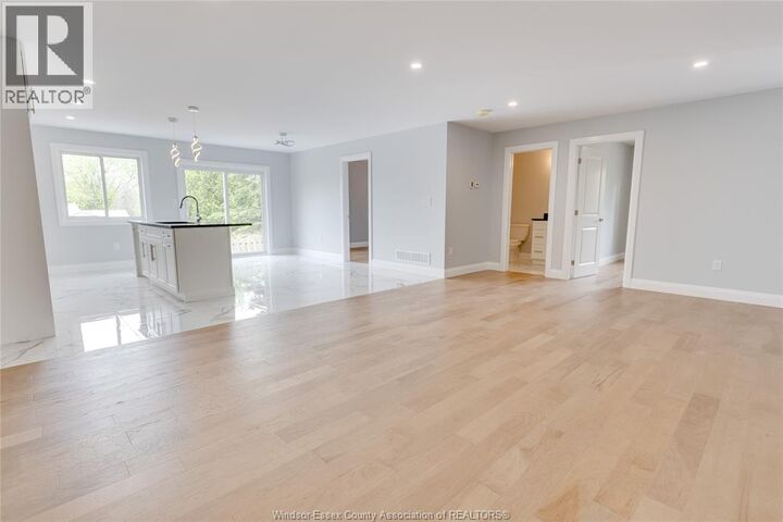 Property Photo:  120 Angelo Avenue  ON N9J 0E5 