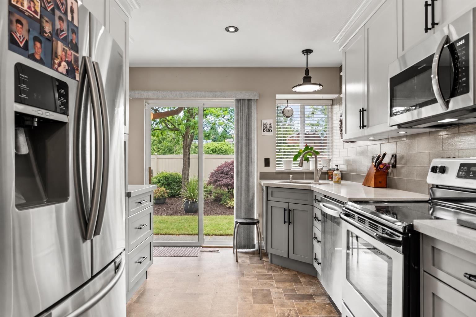 Property Photo:  2525 Yale Court 37  BC V2S 8G9 