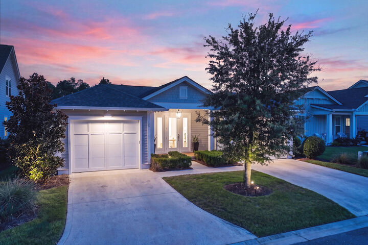 Property Photo: 145 Catface Drive FL 32461