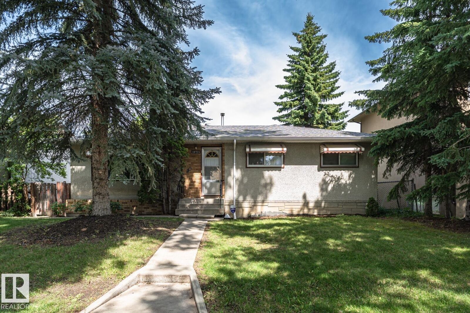Property Photo: 10726 70 Avenue NW AB T6H 2G5
