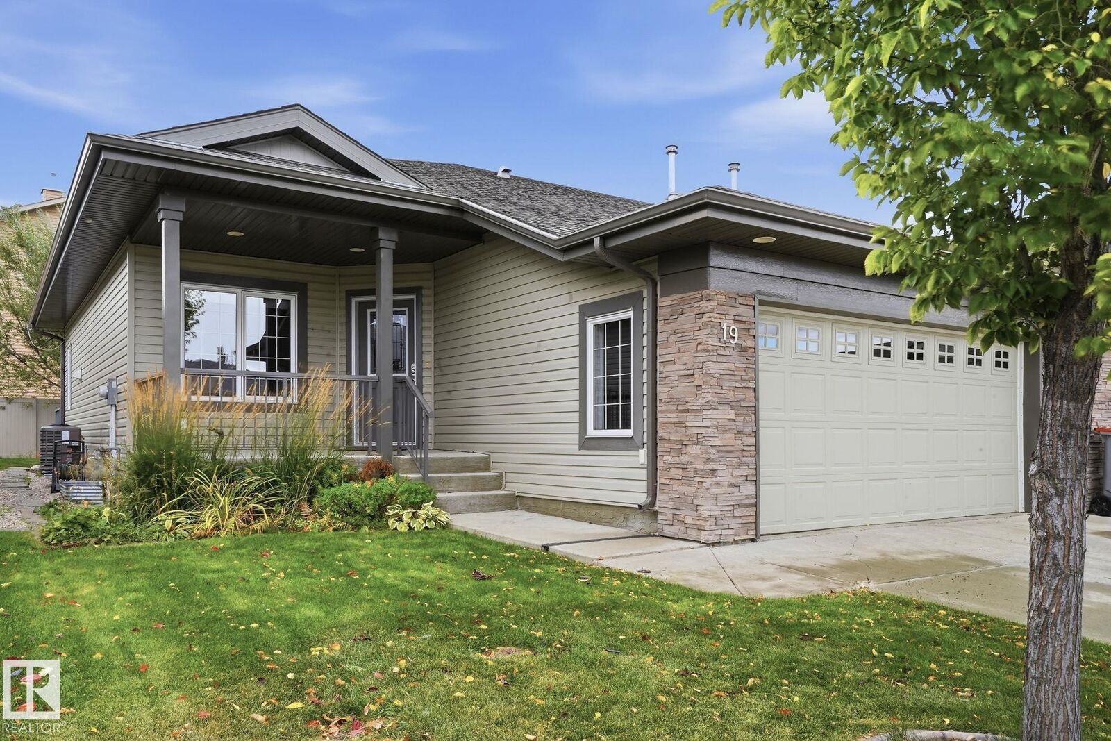 Property Photo:  340 Spruce Ridge Road 19  AB T7X 0J4 