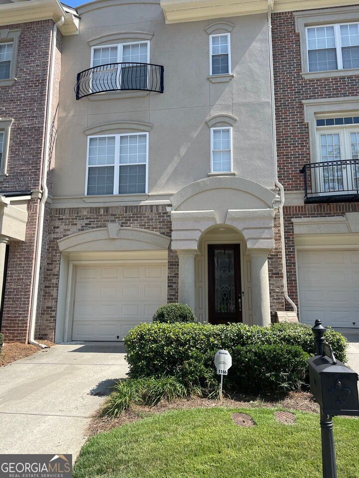 Property Photo:  1186 Arbor Park Lane  GA 30311 