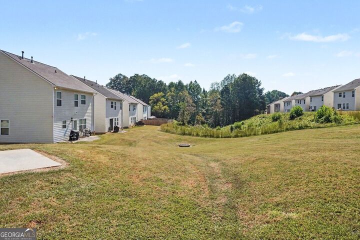 Property Photo:  9464 Lakeview Road  GA 30291 