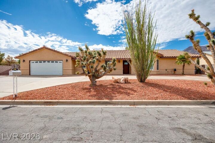 Property Photo: 251 West Laval Drive NV 89015