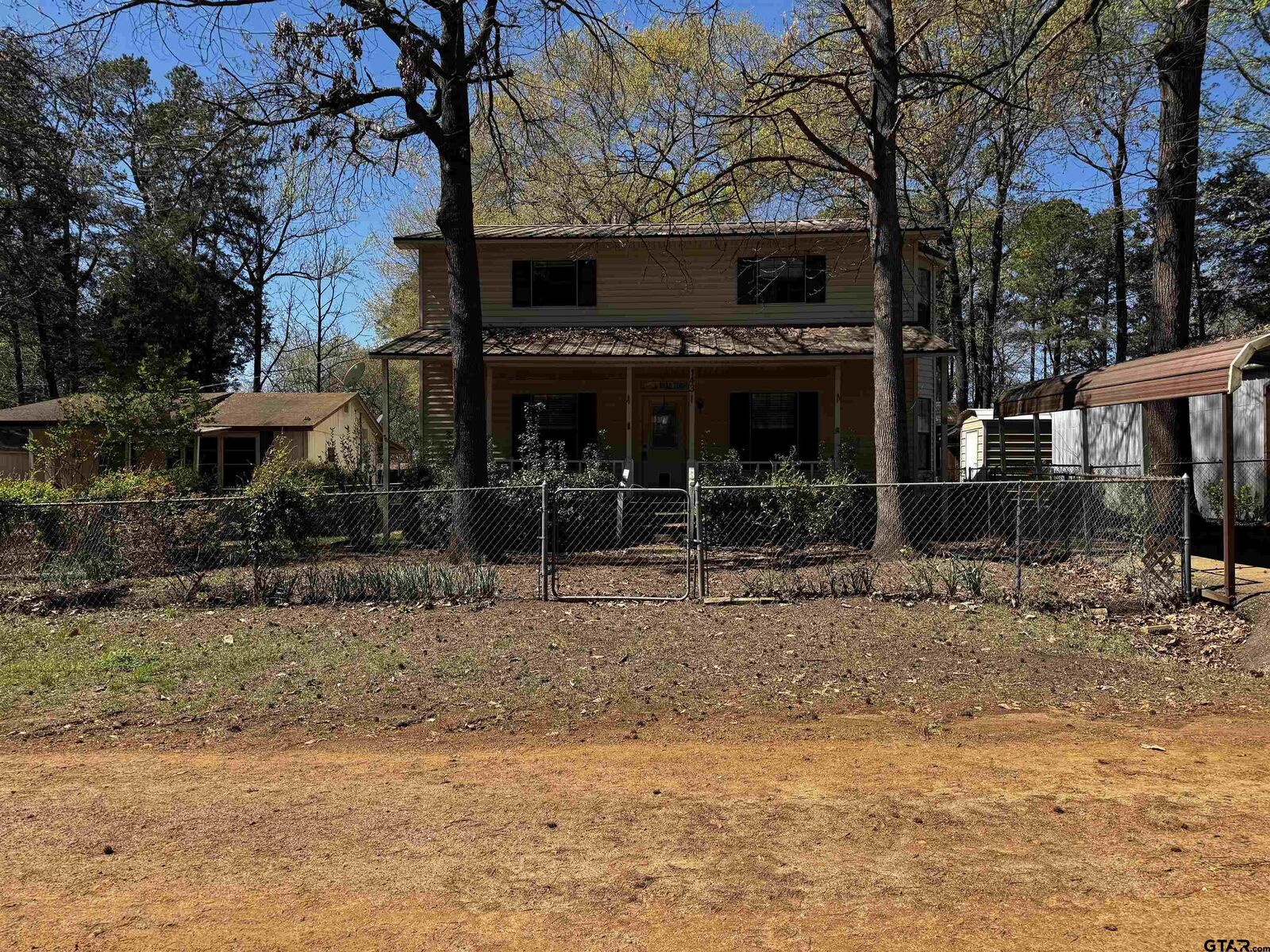 Property Photo: 143 King Fisher TX 75494