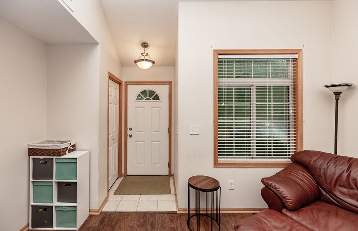 Property Photo: 3799 Village Run Drive 807 IA 50317