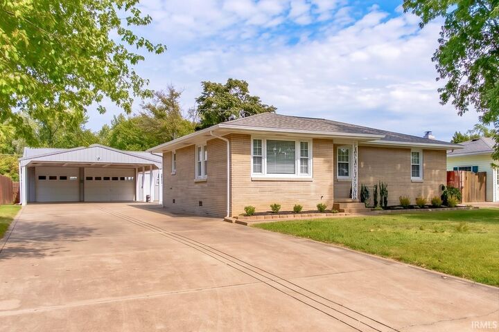 Property Photo: 818 Harmon Court IN 47711