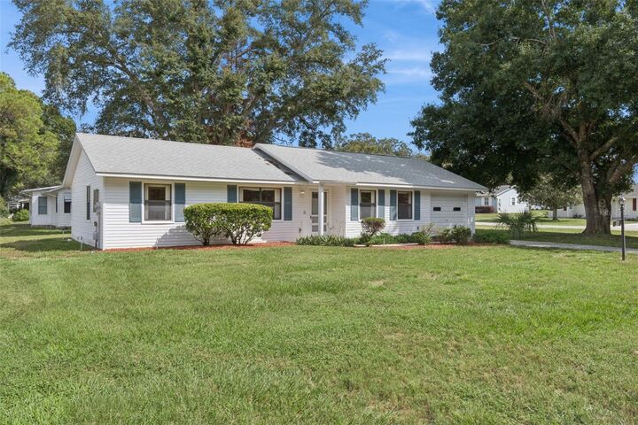 Property Photo:  37 Gordon Court  FL 34788 