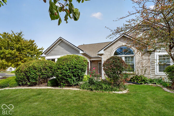 Property Photo:  5771 Quail Crossing Drive  IN 46237 