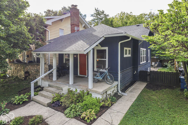 Property Photo: 909 E 42nd Street IN 46205